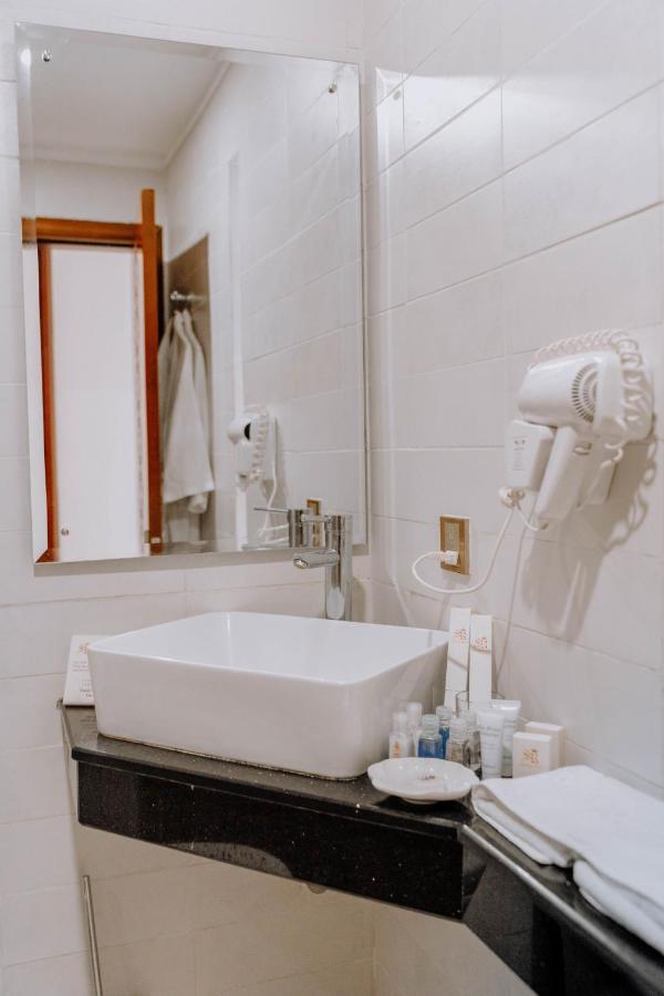 Saab Royale Hotel Nairobi Ngoại thất bức ảnh